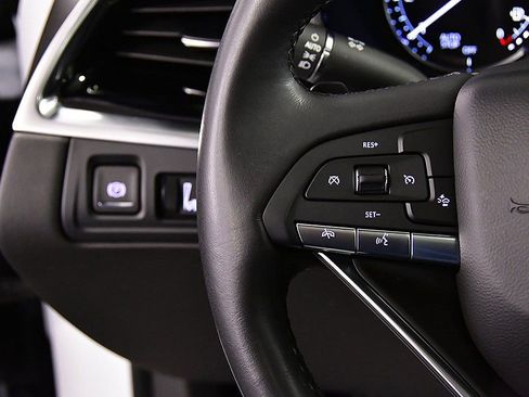 Used 2024 Cadillac XT6 Luxury w/ LPO, Floor Liner Package image 20