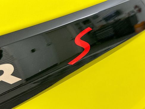 Certified 2025 MINI Cooper S image 21