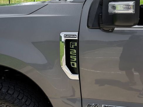 Used 2021 Ford F250 Platinum w/ FX4 Off-Road Package AWD/4WD image 56