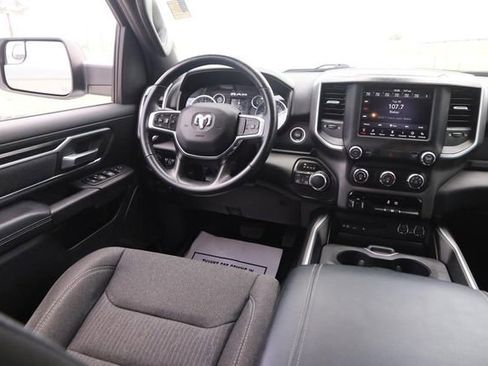 Used 2019 RAM 1500 Big Horn AWD/4WD image 24