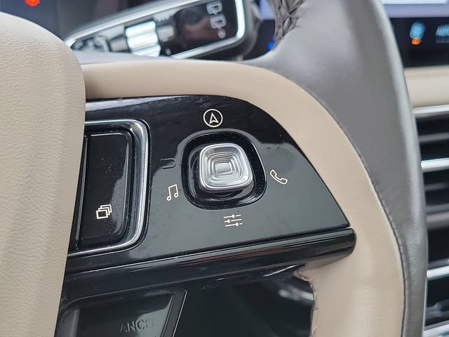 Used 2024 Lincoln Corsair Reserve w/ Equipment Group 201A AWD/4WD image 30