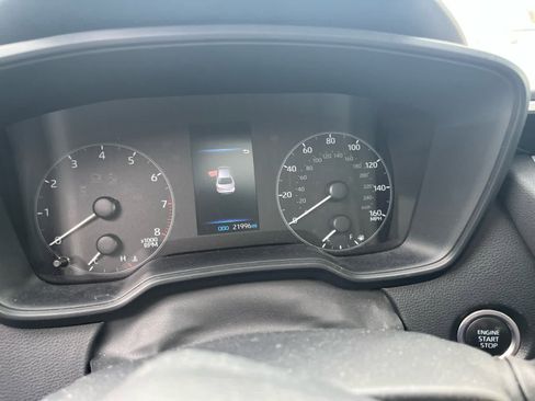 Used 2023 Toyota Corolla SE image 8