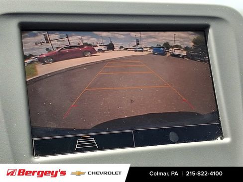 Used 2023 Chevrolet Equinox LS w/ LS Convenience Package FWD image 21