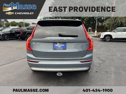 Used 2022 Volvo XC90 T6 Momentum w/ Climate Package AWD/4WD image 6