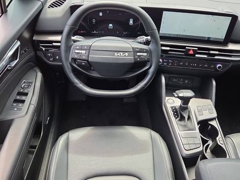 Certified 2026 Kia Sportage SX FWD image 15