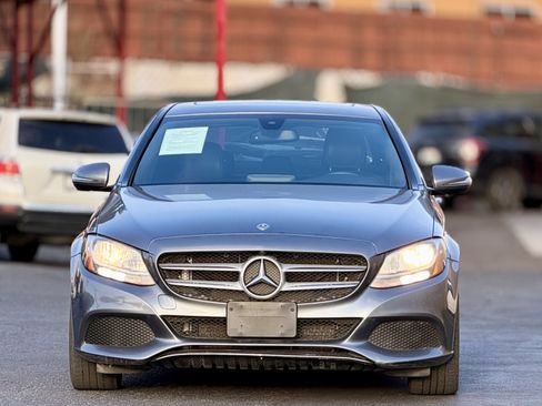 Used 2018 Mercedes-Benz C 300 Sedan w/ Multimedia Package image 4