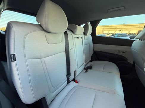 Certified 2026 Hyundai Tucson Blue SE image 18