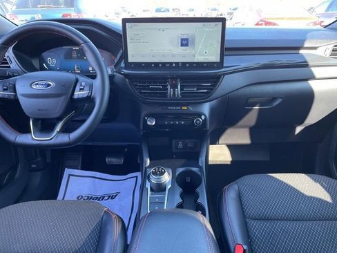Used 2025 Ford Escape ST-Line Elite image 11