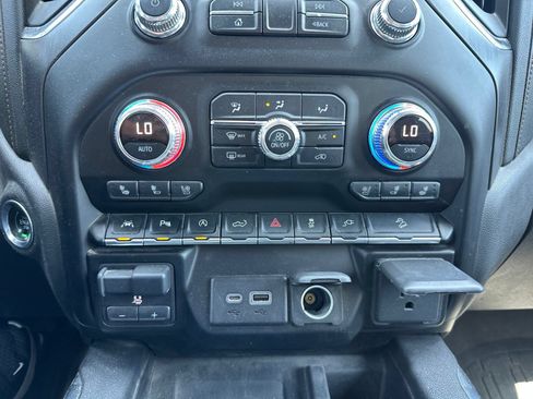 Used 2019 GMC Sierra 1500 AT4 w/ AT4 Premium Package AWD/4WD image 14