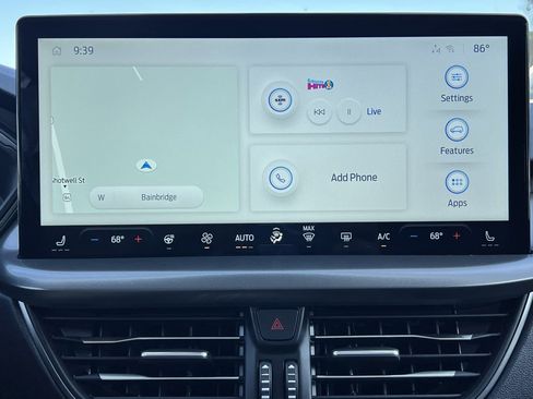 New 2025 Ford Escape SE image 25