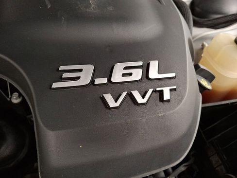 Used 2021 Dodge Charger SXT w/ Plus Group image 26