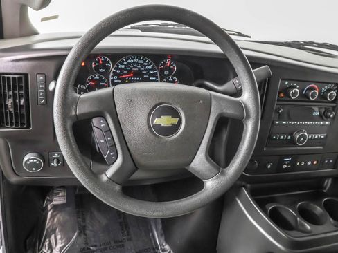 Used 2025 Chevrolet Express 3500 LT w/ LT Preferred Equipment Group RWD image 25