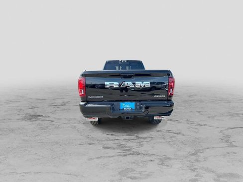 New 2026 RAM 2500 Laramie w/ Towing Technology Group AWD/4WD image 7