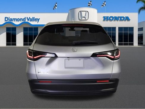 New 2027 Honda HR-V LX image 4