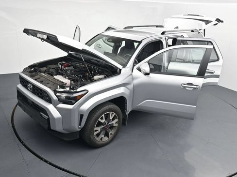 Used 2025 Toyota 4Runner TRD Sport Premium AWD/4WD image 26