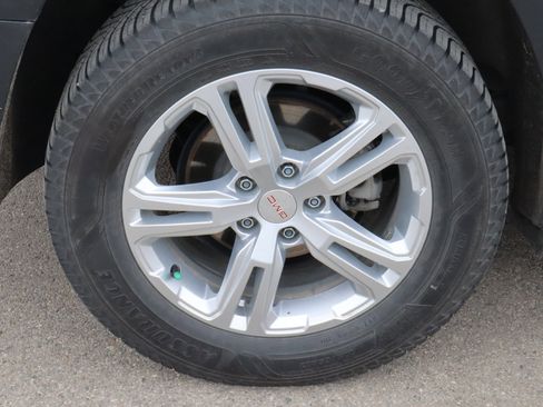 Used 2021 GMC Terrain SLE w/ Driver Convenience Package AWD/4WD image 8