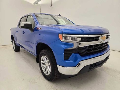 New 2025 Chevrolet Silverado 1500 LT w/ Z71 Off-Road Package image 20