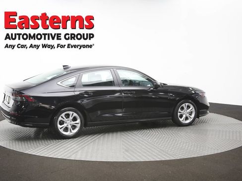 Used 2025 Honda Accord LX image 41