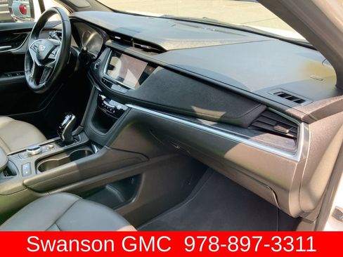 Certified 2024 Cadillac XT5 Premium Luxury AWD/4WD image 30