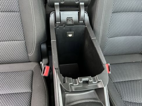 Used 2022 GMC Terrain SLE w/ Driver Convenience Package image 26