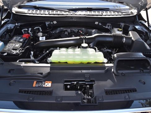 New 2025 Lincoln Navigator L Reserve image 44