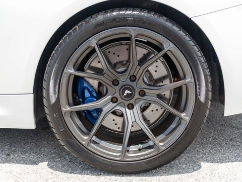 Used 2015 BMW M4 Coupe RWD image 8