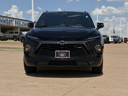 Used 2025 Chevrolet Blazer RS w/ Driver Confidence II Package FWD image 9