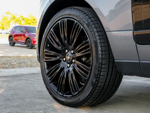 Used 2021 Land Rover Range Rover P525 Westminster Edition image 56