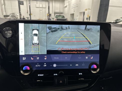 Certified 2025 Lexus NX 300h AWD w/ Luxury Package image 25