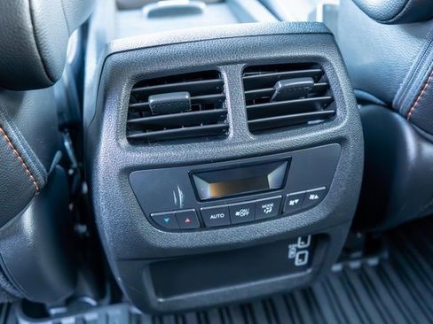 Used 2022 Honda Pilot TrailSport image 20