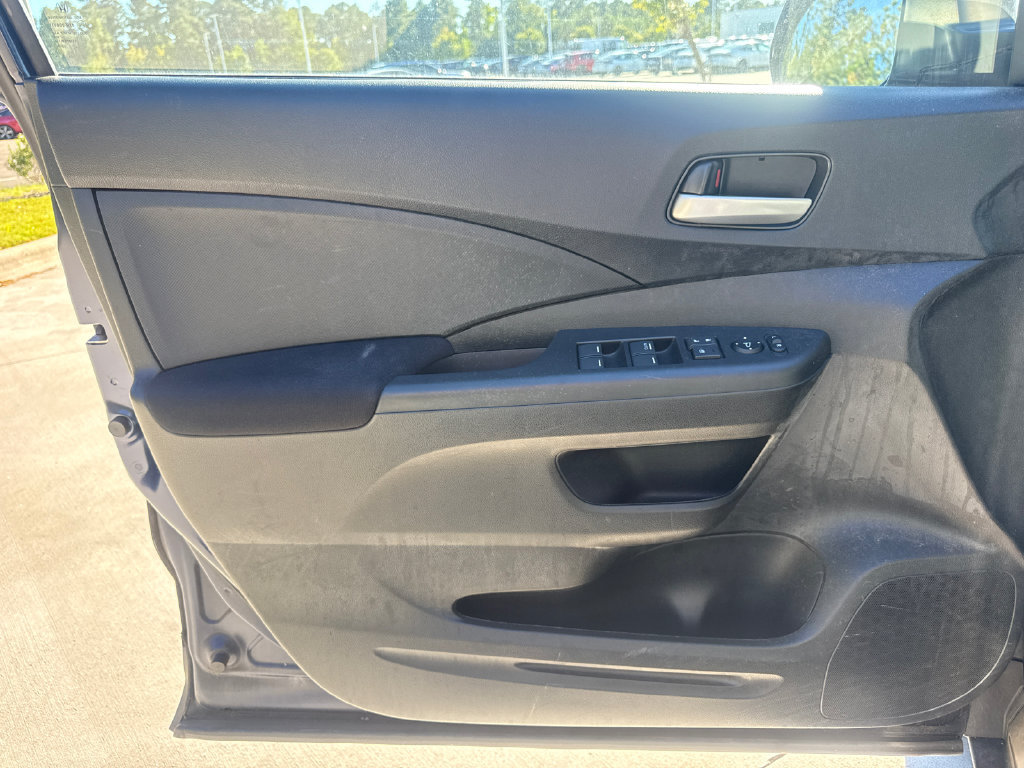 Used 2015 Honda CR-V LX image 13