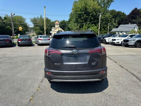 Used 2018 Toyota RAV4 XLE w/ Plus Extra Value Package AWD/4WD image 10