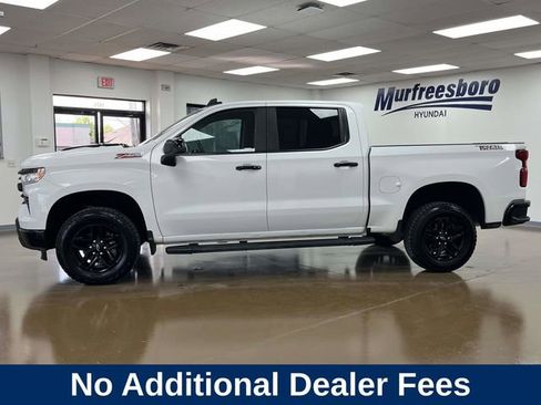 Used 2023 Chevrolet Silverado 1500 LT Trail Boss w/ Protection Package AWD/4WD image 9