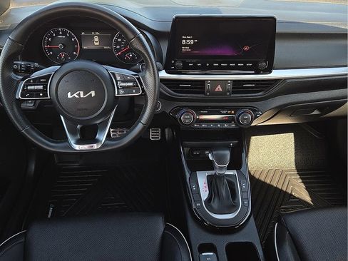 Used 2024 Kia Forte GT-Line w/ GT-Line Premium Package FWD image 11