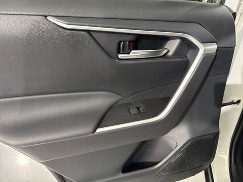 New 2025 Toyota RAV4 XLE image 18