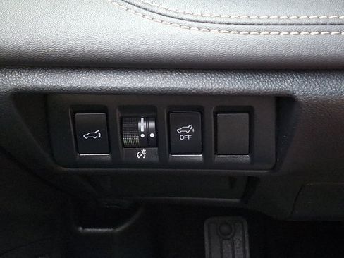 Certified 2023 Subaru Outback Limited AWD/4WD image 24