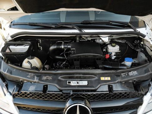 Used 2013 Mercedes-Benz Sprinter 3500 image 32