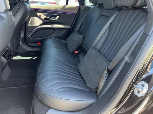 Certified 2023 Mercedes-Benz EQS 580 4MATIC Sedan image 18