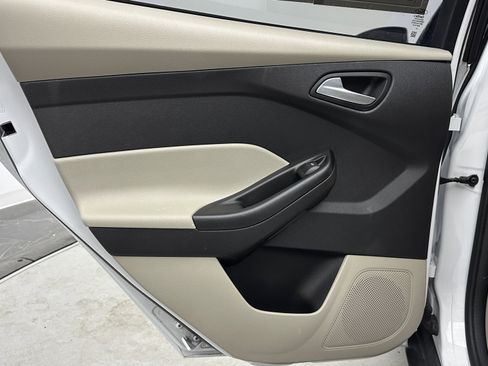 Used 2018 Ford Focus SE image 27