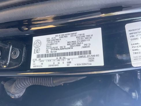 Used 2024 Ford F150 Lariat w/ Equipment Group 502A High AWD/4WD image 28