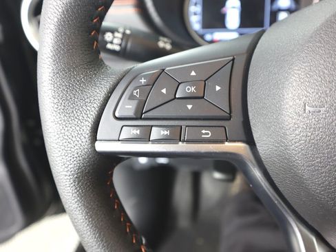 Certified 2025 Nissan Versa SR w/ Trunk Package image 15