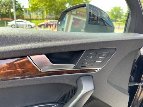 Used 2018 Audi Q5 2.0T Premium Plus w/ Premium Plus Package AWD/4WD image 20