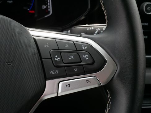 Certified 2023 Volkswagen Taos SEL AWD/4WD image 25