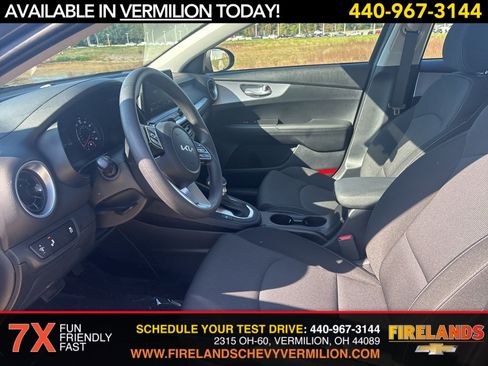 Used 2024 Kia Forte LXS w/ LXS Technology Package image 11