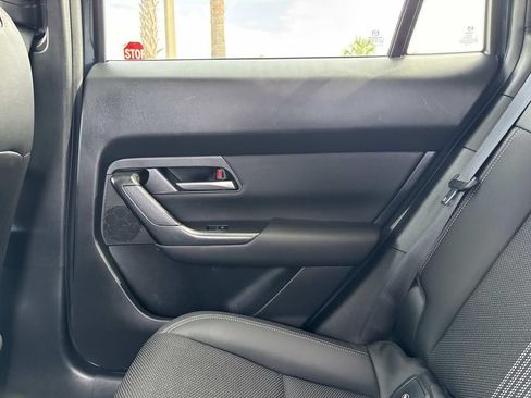 Certified 2025 MAZDA CX-50 AWD 2.5 S w/ Premium Package image 17