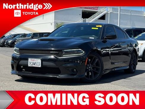 Used 2022 Dodge Charger R/T w/ Performance Handling Group RWD image 2