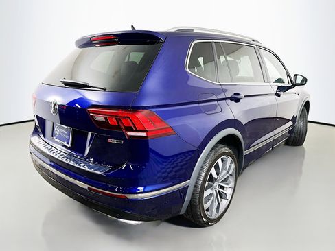 Certified 2021 Volkswagen Tiguan SEL Premium R-Line image 7