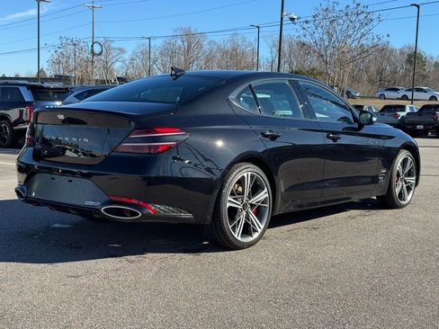 Used 2025 Genesis G70 2.5T w/ Sport Prestige Package image 12