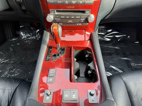 Used 2012 Lexus LS 460 AWD image 15