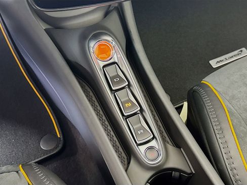 New 2026 McLaren Artura Spider RWD image 14